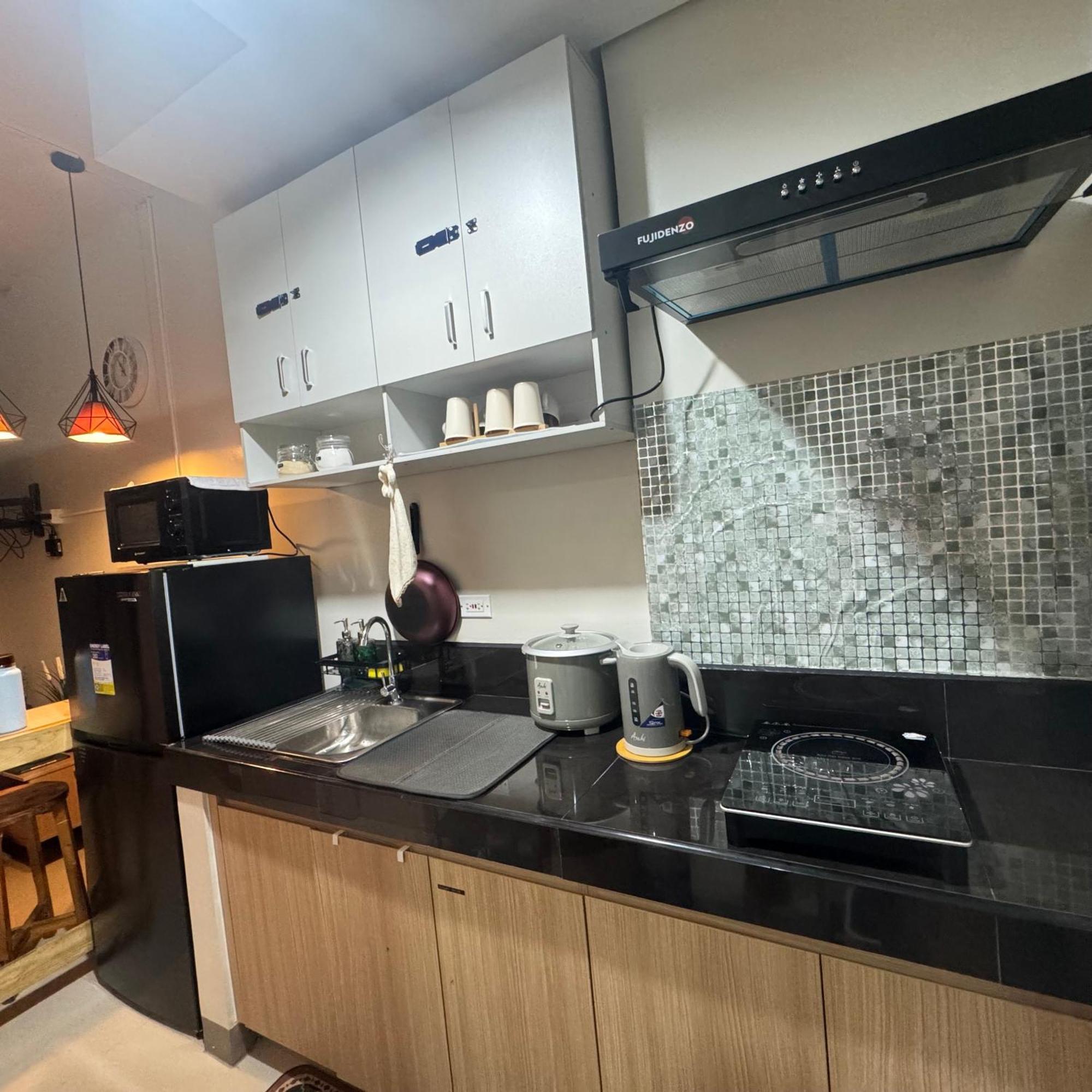 The J-Ma Ultiescape Charm Residences Condo Cainta Exterior foto